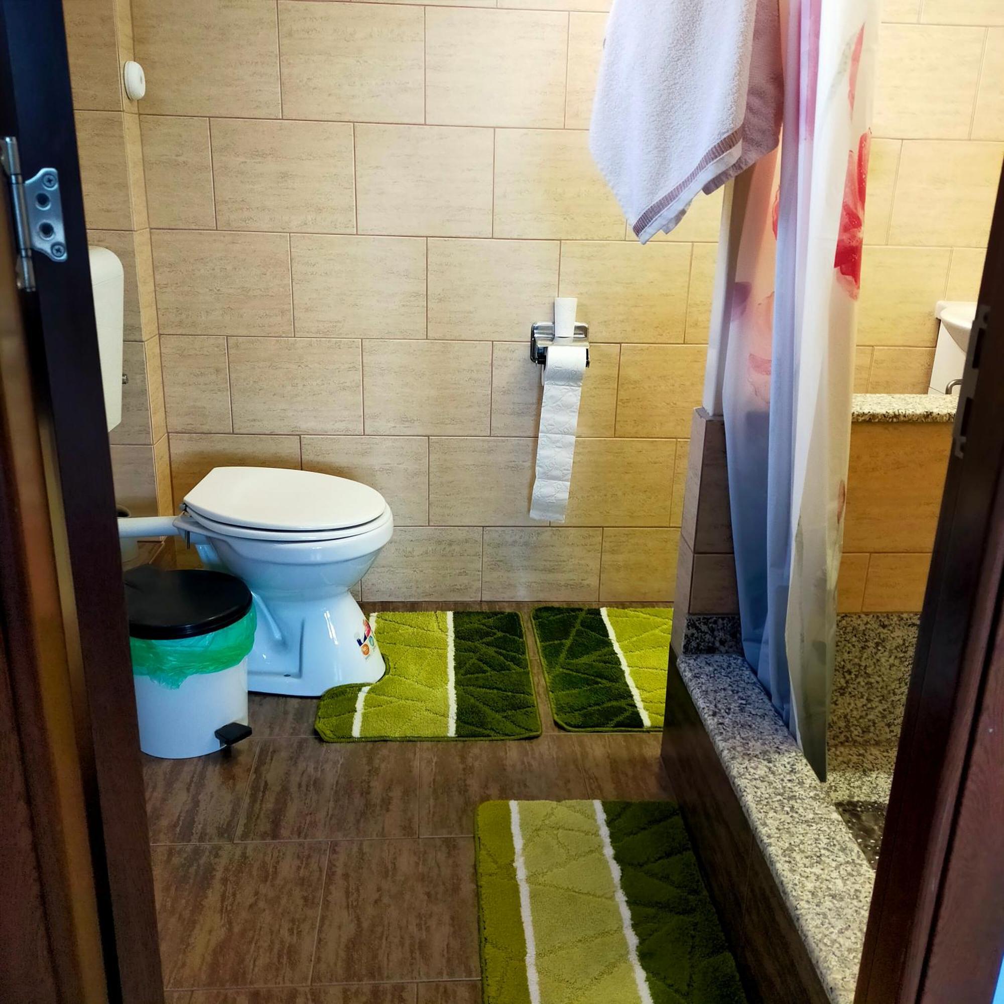 Casa Luna Gura Humorului Chambre photo